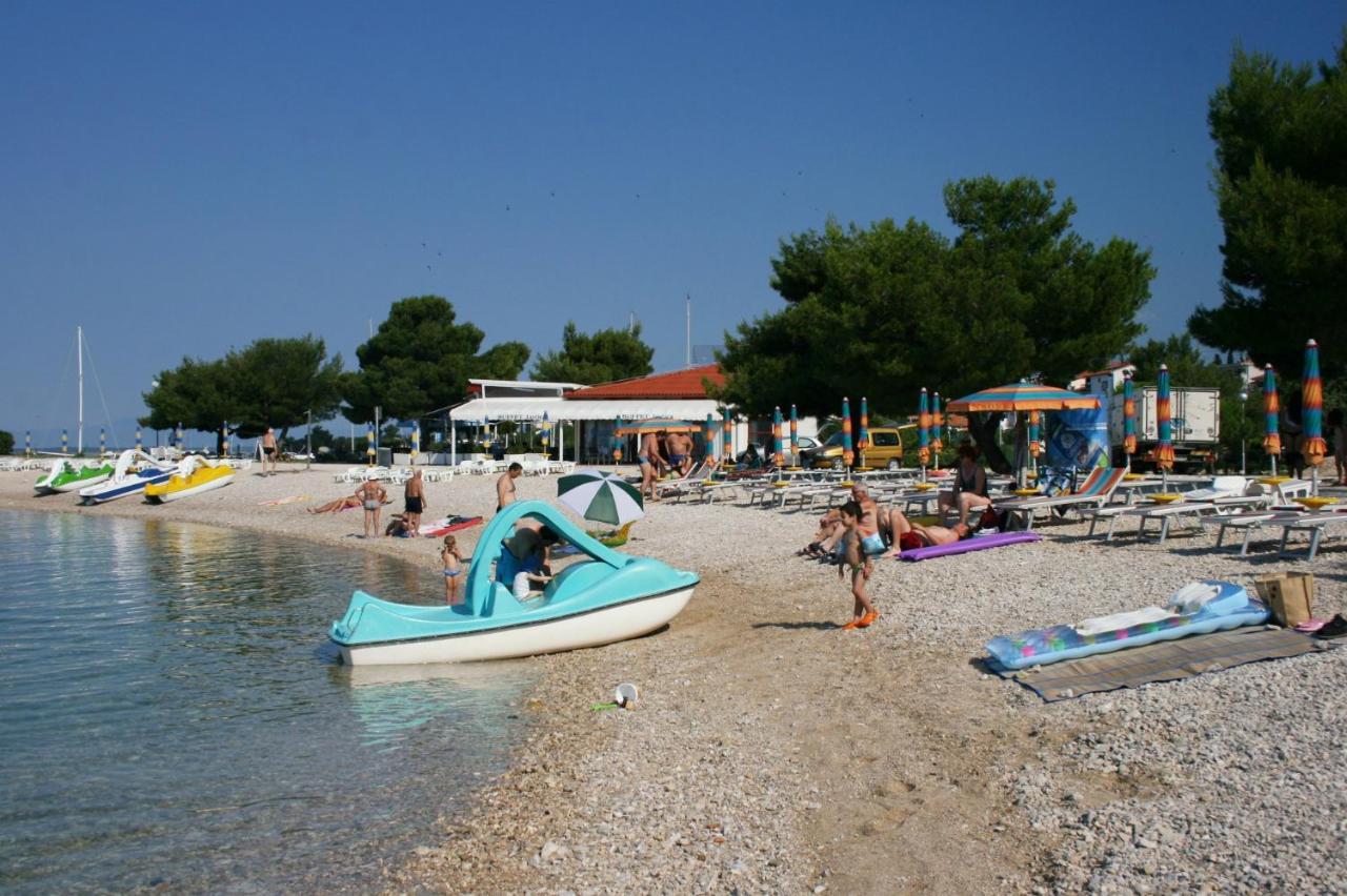 Apartments With A Parking Space Crikvenica - 11307 Exterior foto